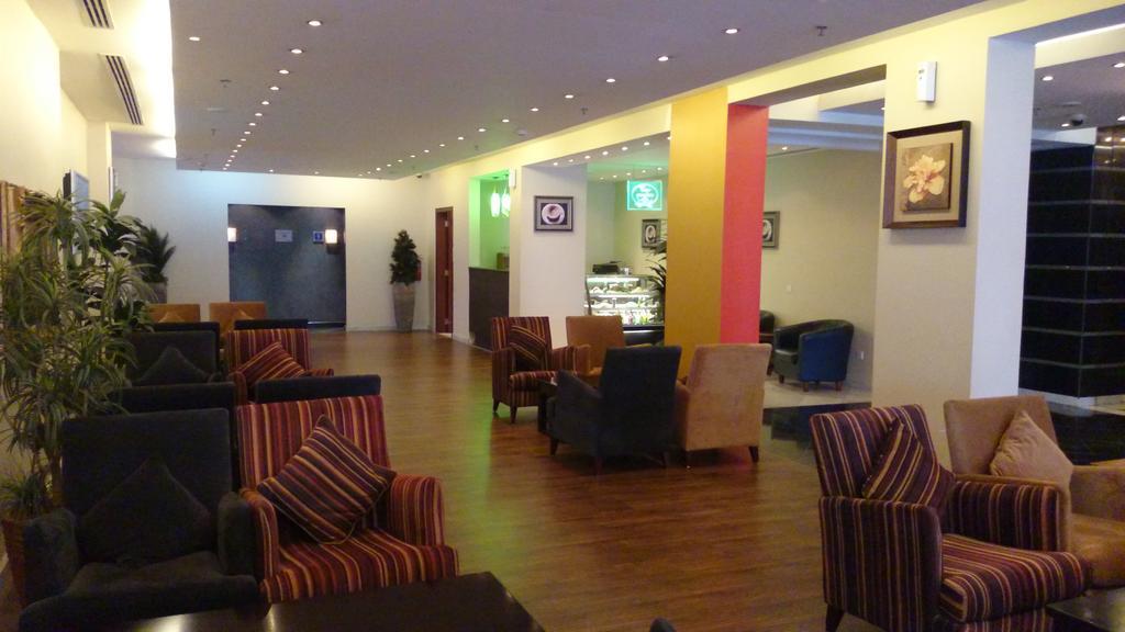 Hala Hotel Эль-Хубар Экстерьер фото
