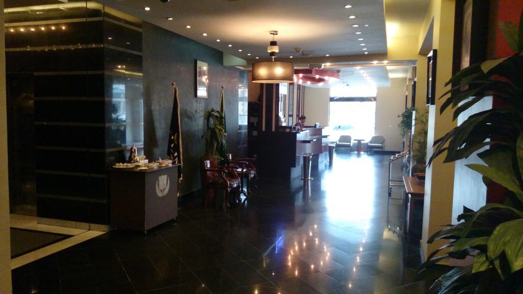 Hala Hotel Эль-Хубар Экстерьер фото