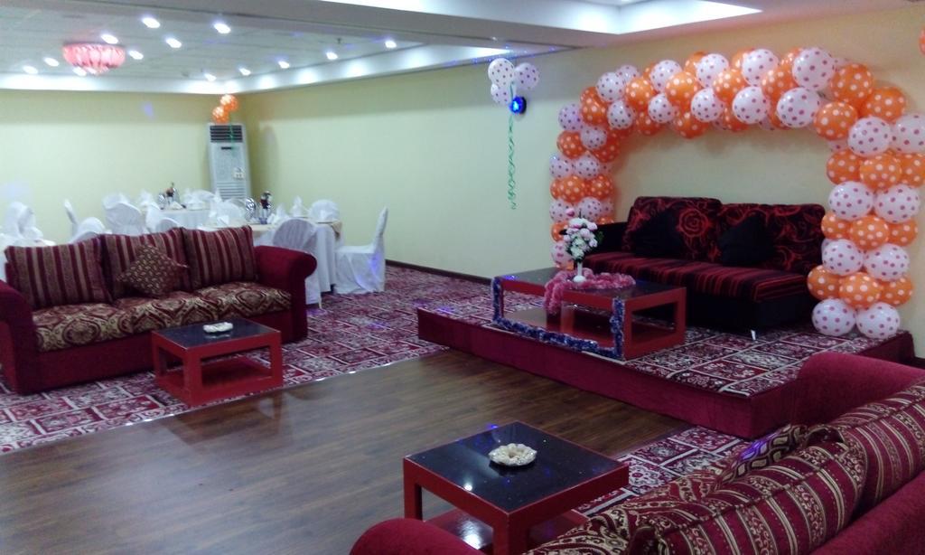 Hala Hotel Эль-Хубар Экстерьер фото
