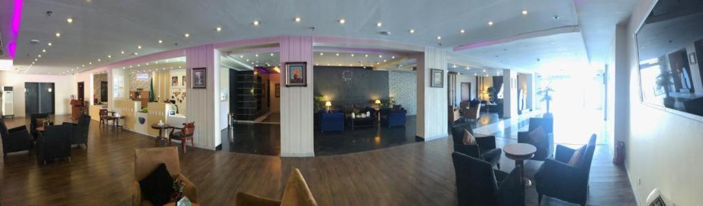 Hala Hotel Эль-Хубар Экстерьер фото
